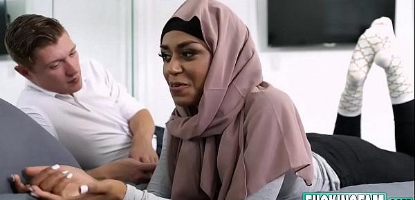  Milu Blaze In Pleasuring Stepsister For Hijab